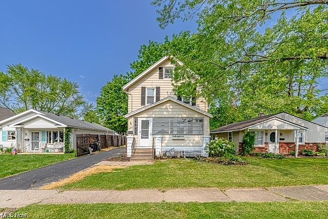1st image of 222 Longford Ave