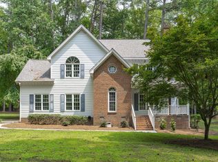 5017 Allanbrooke Ln, Fuquay Varina, NC 27526