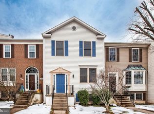 3756 Farmland Dr, Fairfax, VA 22033