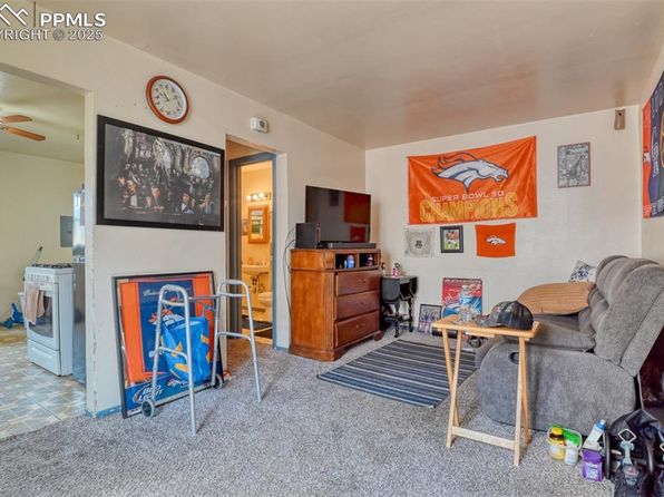 colorado-springs-colorado-13666419 picture