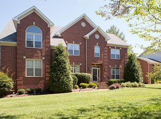 900 Riverbend Rd, Nashville, TN 37221