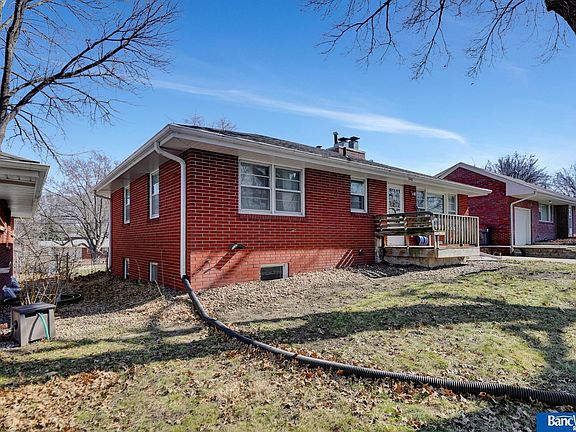 2nd image of 840 N 57th St