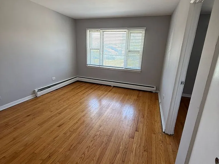 Astoria Commons Apartments — Photo 8
