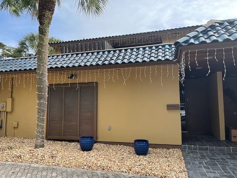 1st image of 16125 Kingsmoor Way