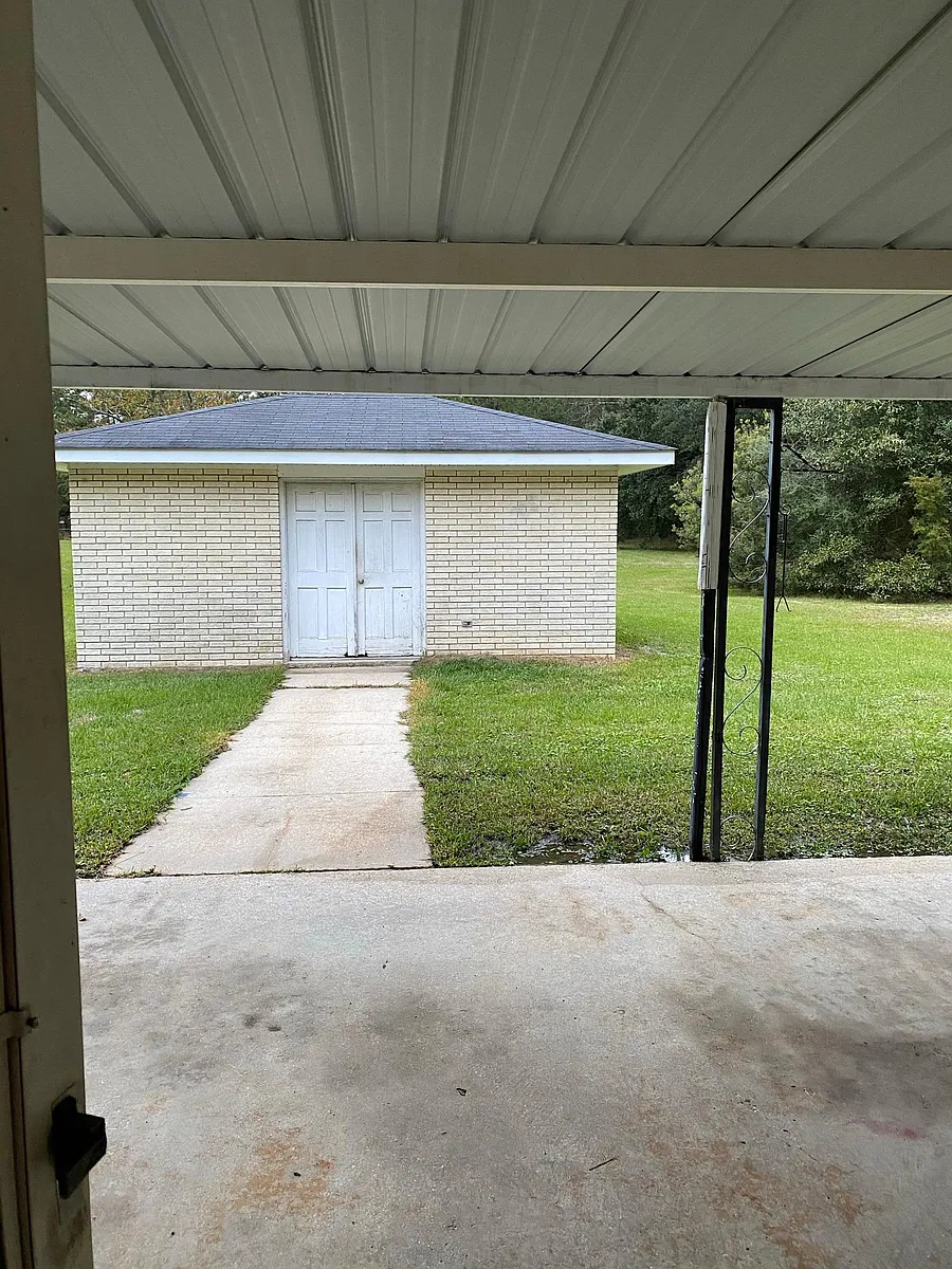 Shed - 14261 Kohnke Hill Rd