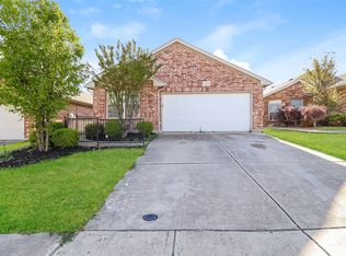 6228 Adonia Dr, Fort Worth, TX 76131