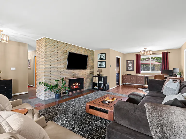 870 Pine Hill Dr — Photo 18