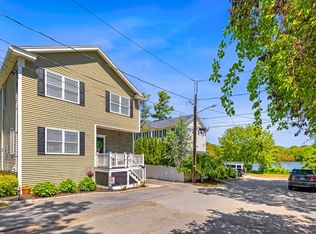 36 Lockwood Rd, Lynnfield, MA 01940