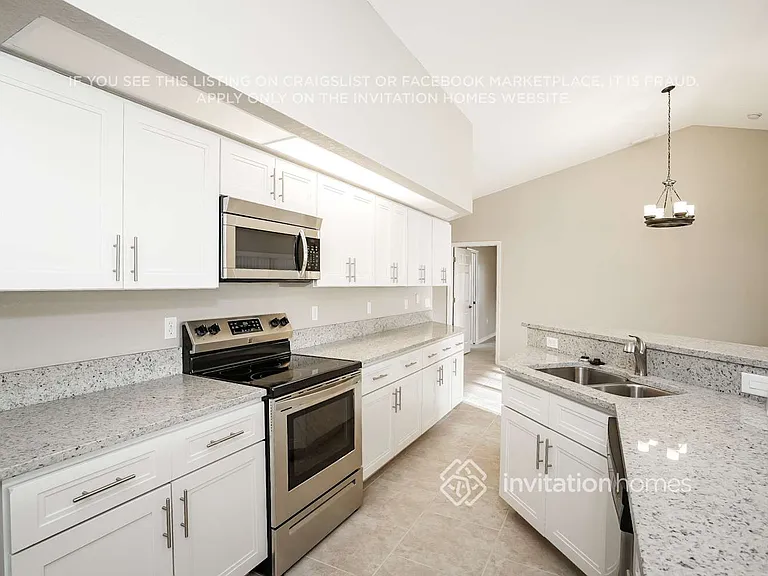 230 Orlando Blvd — Photo 6