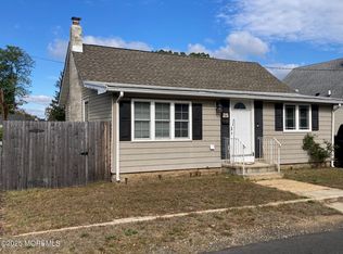 25 Hart Street, Hazlet, NJ 07734