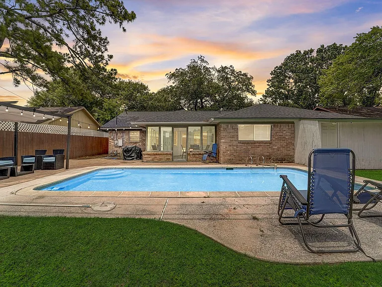 8851 Alcott Dr — Photo 27