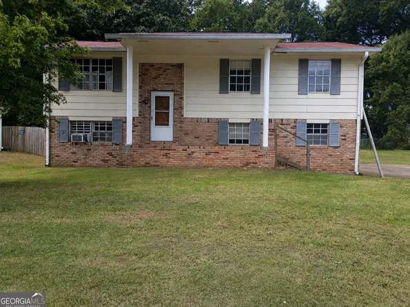 141 Caldwell Dr, Hampton, GA 30228