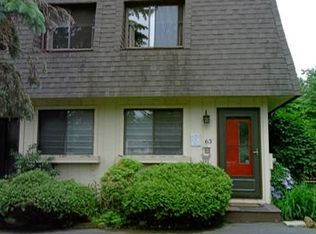 63 Landing Cir, Suffield, CT 06078