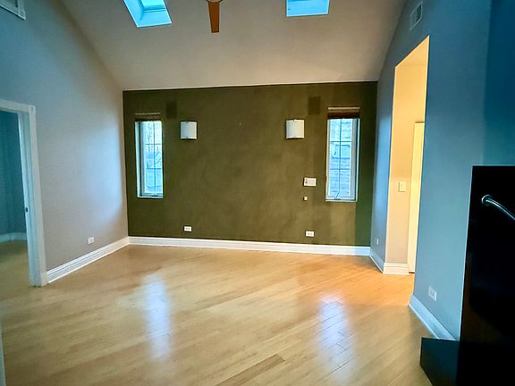 2nd image of 3710 S Emerald Ave #2