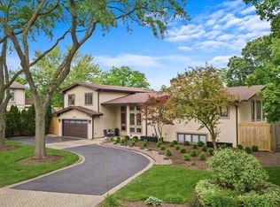 1035 Rosemary Ter, Deerfield, IL