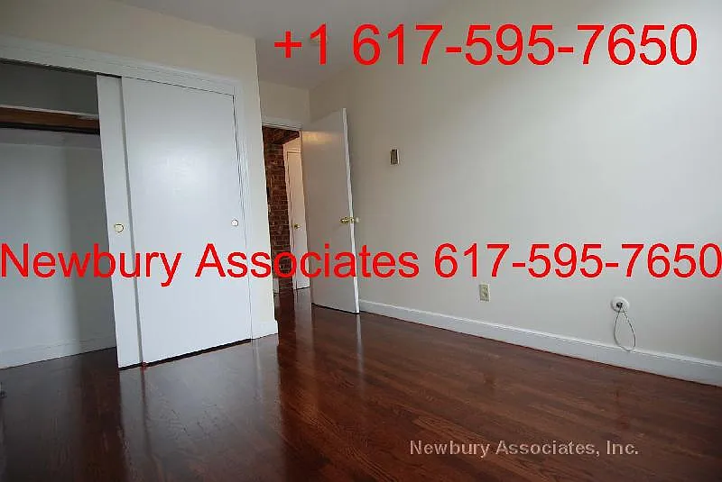 2 bed, 1.0 bath, $3,495 — Photo 2