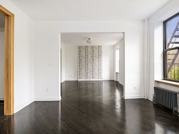 5th image of 168 E 7th St APT 3A