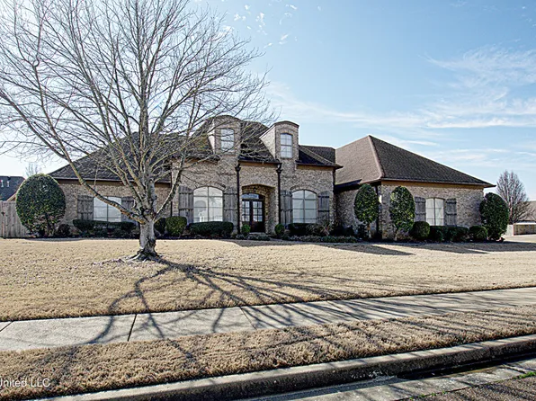 1385 Vernon Dr, Hernando, MS 38632