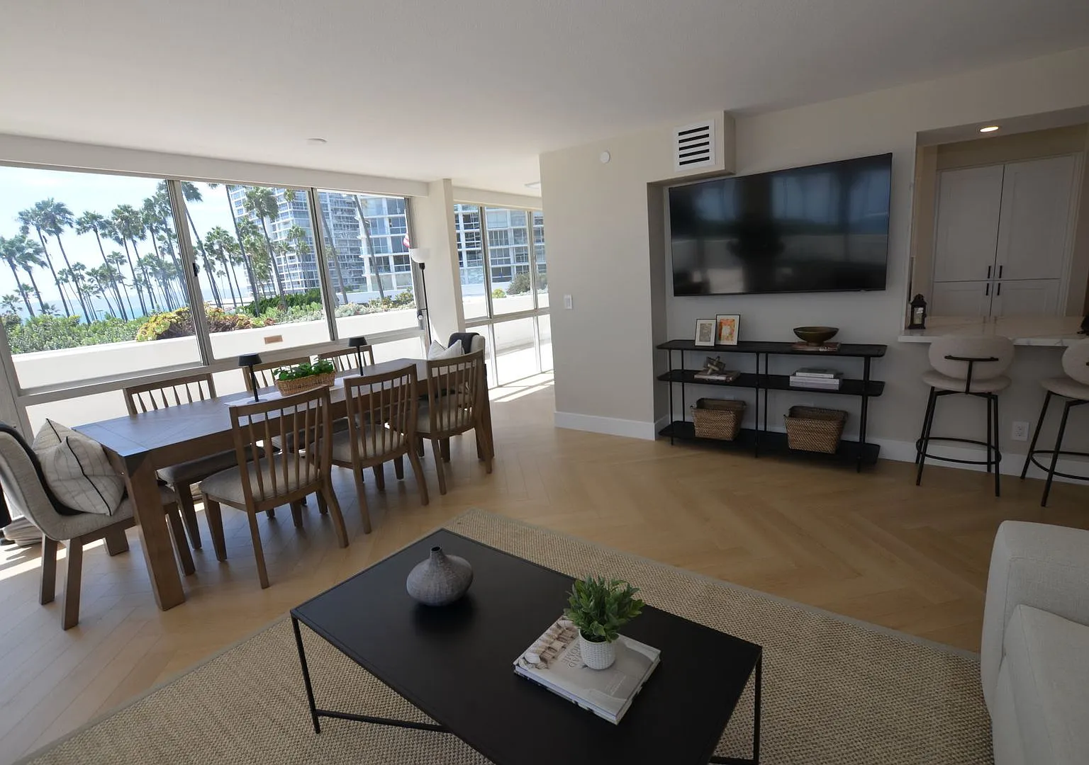 Recently renovated — Photo 2