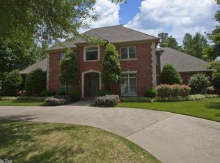 45 Bretagne Cir, Little Rock, AR 72223