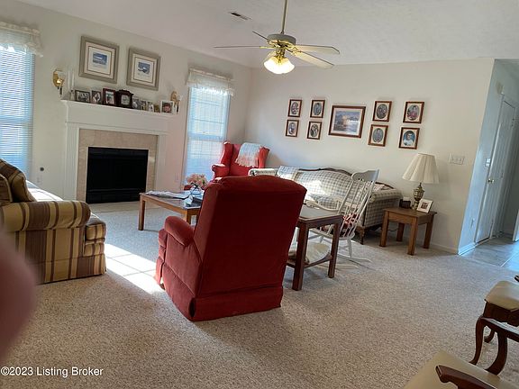 5th image of 3316 Rainview Cir