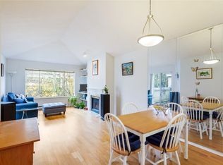 6820 Rumble St #406, Burnaby, BC V5E 4H9