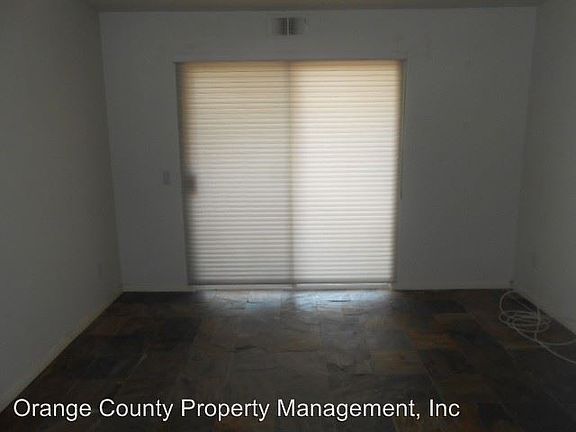 3rd image of 1005 S Dewcrest Dr