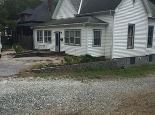 128 Grace St, Greenwood, SC 29649