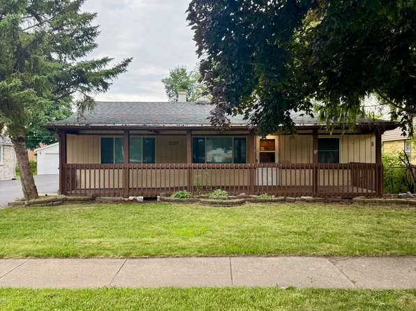 5125 W 101st St, Oak Forest, IL 60453
