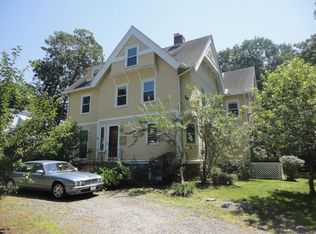 49 Merton Rd, Newport, RI 02840