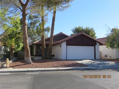8512 Manalang Rd, Las Vegas, NV, 89123
