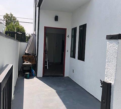 2nd image of 1924 19th St #4
