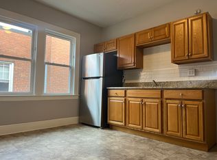 276 Park Rd #4, West Hartford, CT 06119