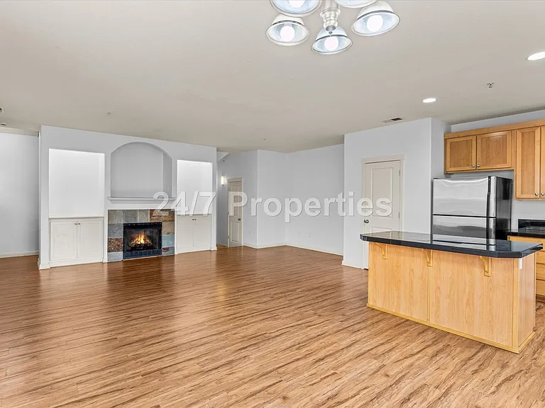 1050 SW 170th Ave #201 — Photo 1
