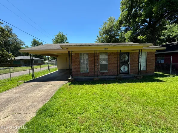 2130 7th St, Clarksdale, MS 38614