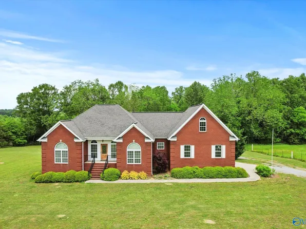 1545 County Road 1859, Arab, AL 35016