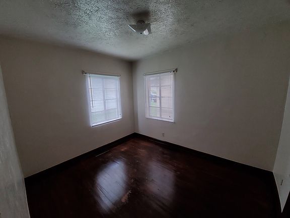 3rd image of 804 5th St