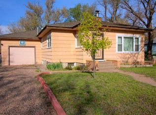 905 Olive St, Deerfield, KS 67838