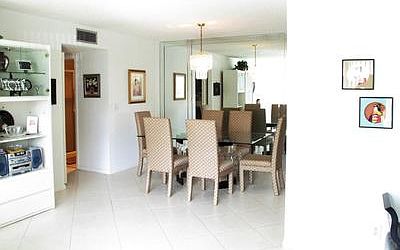 Dining area (1)