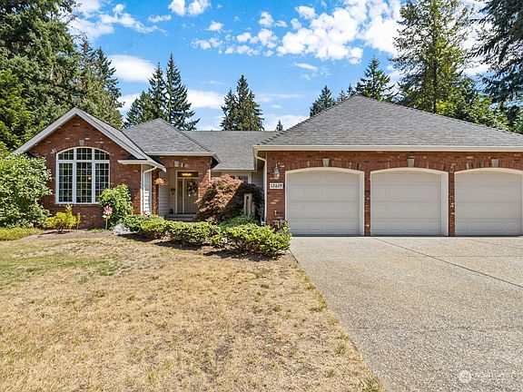 2nd image of 12629 3rd Avenue NE