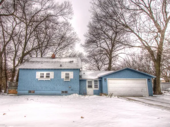 1951 Madison St, Muskegon, MI 49442