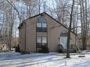 5443 Jennifer Ln, Tobyhanna, PA 18466