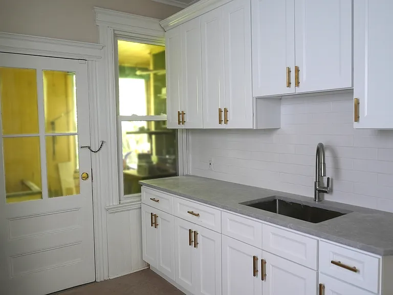 101 Shepard Ave #2 — Photo 8