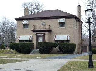 333 Downing Rd, Riverside, IL 60546