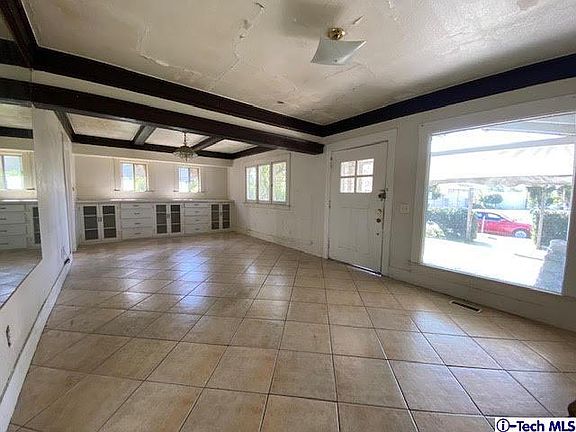 4th image of 415 E Lomita Ave