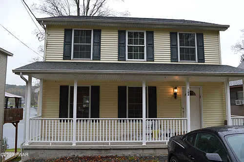 192 George Dr Photo 1