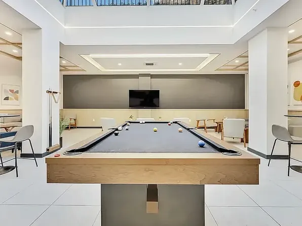 639 East 28th Street image 14 of 15