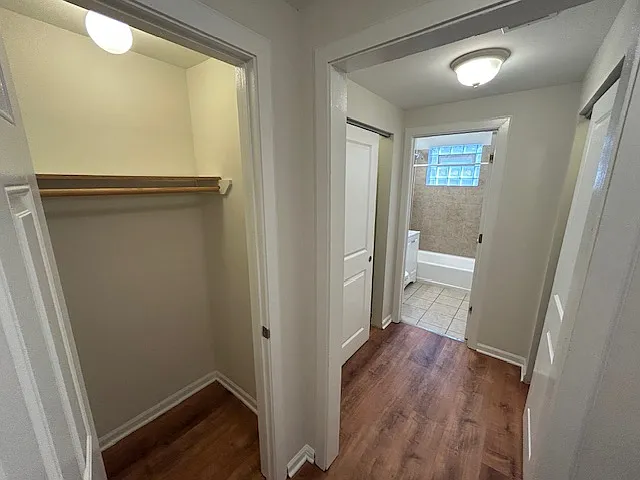 5206 S Harper Ave #105 — Photo 6