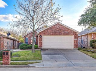 3140 Spotted Owl Dr, Fort Worth, TX 76244
