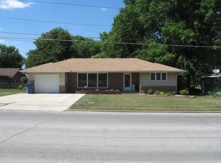 231 E Lockling St, Brookfield, MO 64628